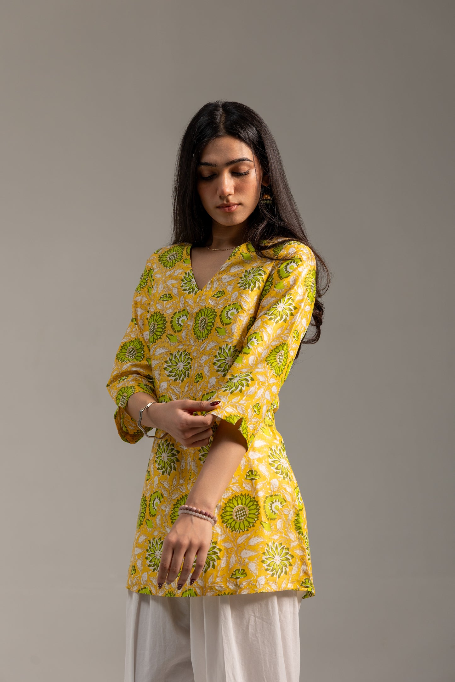 Noor Floral yellow Kurti
