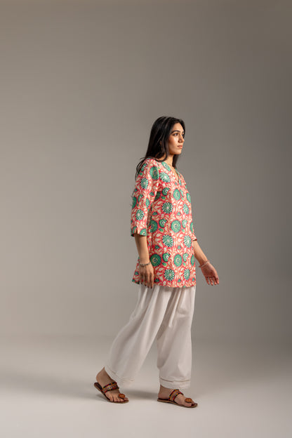 Noor Floral Pink Kurti