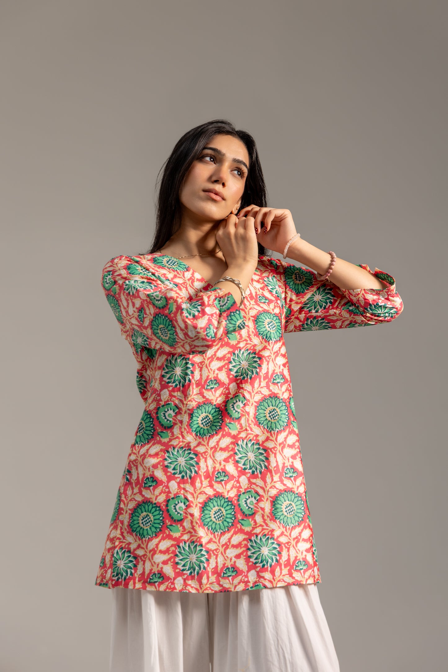 Noor Floral Pink Kurti