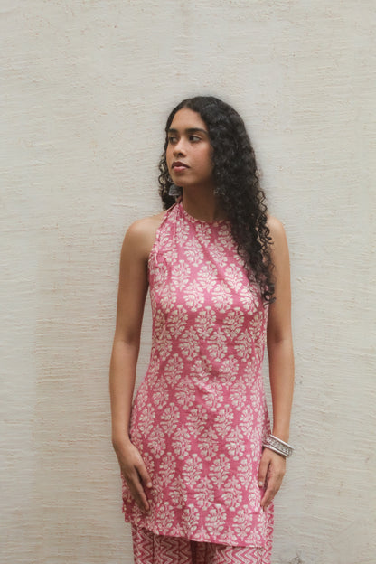 Verandah Halter Kurta with Farshi- Pink