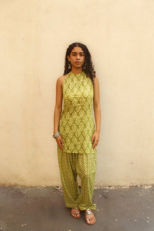 Verandah Halter Kurta with Farshi- Green